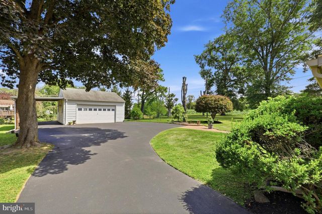 563 BROADVIEW RD, Southampton, PA 18966