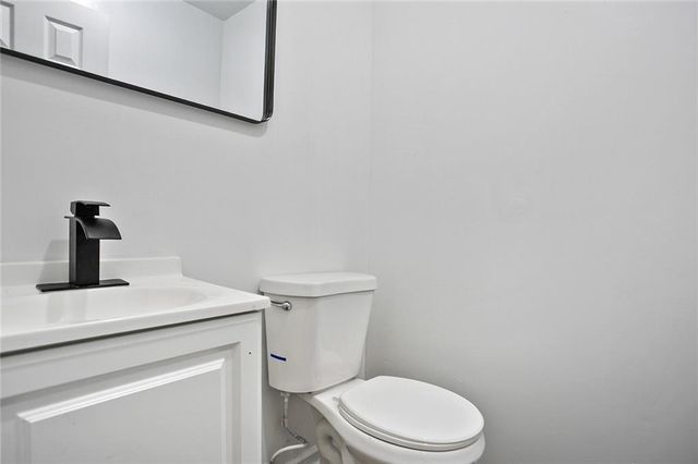 6032 Lakeshore SE Drive, Mableton, GA 30126