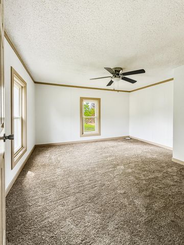 21 E Willard Avenue E, Battle Creek City, MI 49037