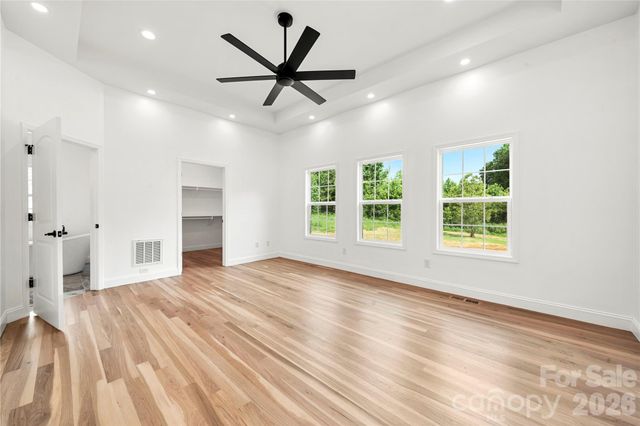 5574 Bucks Garage Road, Maiden, NC 28650