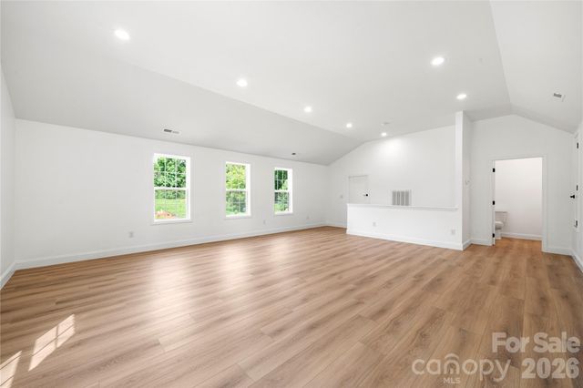 5574 Bucks Garage Road, Maiden, NC 28650
