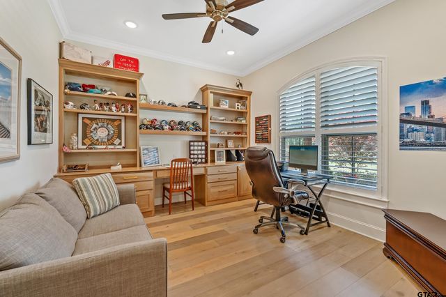 1653 Legacy Ct, Tyler, TX 75703