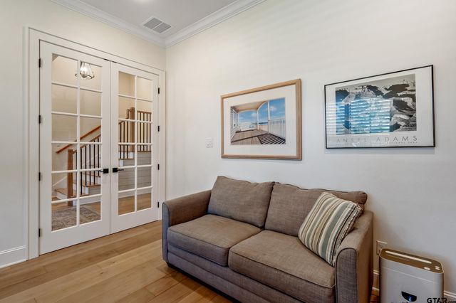 1653 Legacy Ct, Tyler, TX 75703