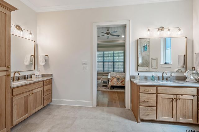 1653 Legacy Ct, Tyler, TX 75703