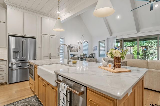 1653 Legacy Ct, Tyler, TX 75703