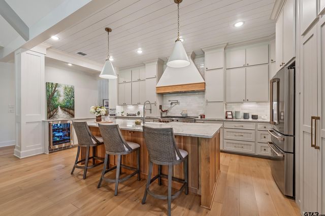 1653 Legacy Ct, Tyler, TX 75703