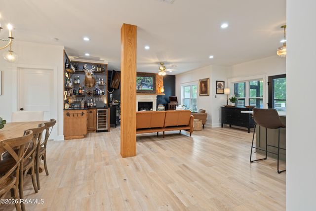 2085 Main Highway, Arnaudville, LA 70512