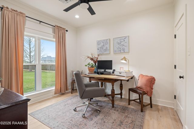 2085 Main Highway, Arnaudville, LA 70512