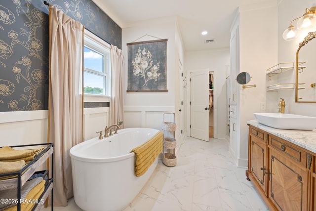 2085 Main Highway, Arnaudville, LA 70512