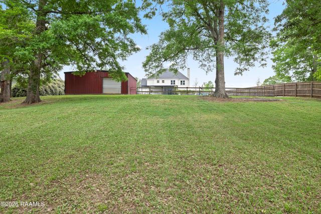 2085 Main Highway, Arnaudville, LA 70512