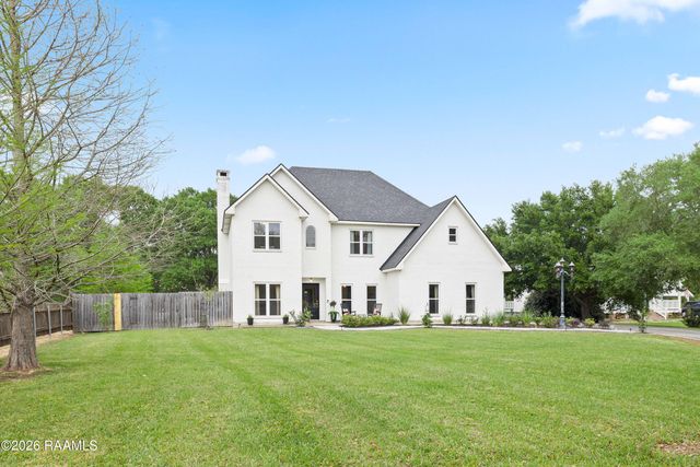 2085 Main Highway, Arnaudville, LA 70512