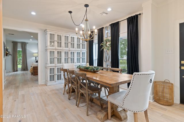 2085 Main Highway, Arnaudville, LA 70512