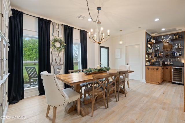 2085 Main Highway, Arnaudville, LA 70512