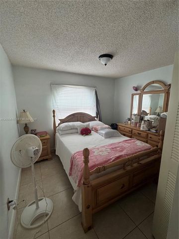 5791 W 21st Avenue, Hialeah, FL 33016