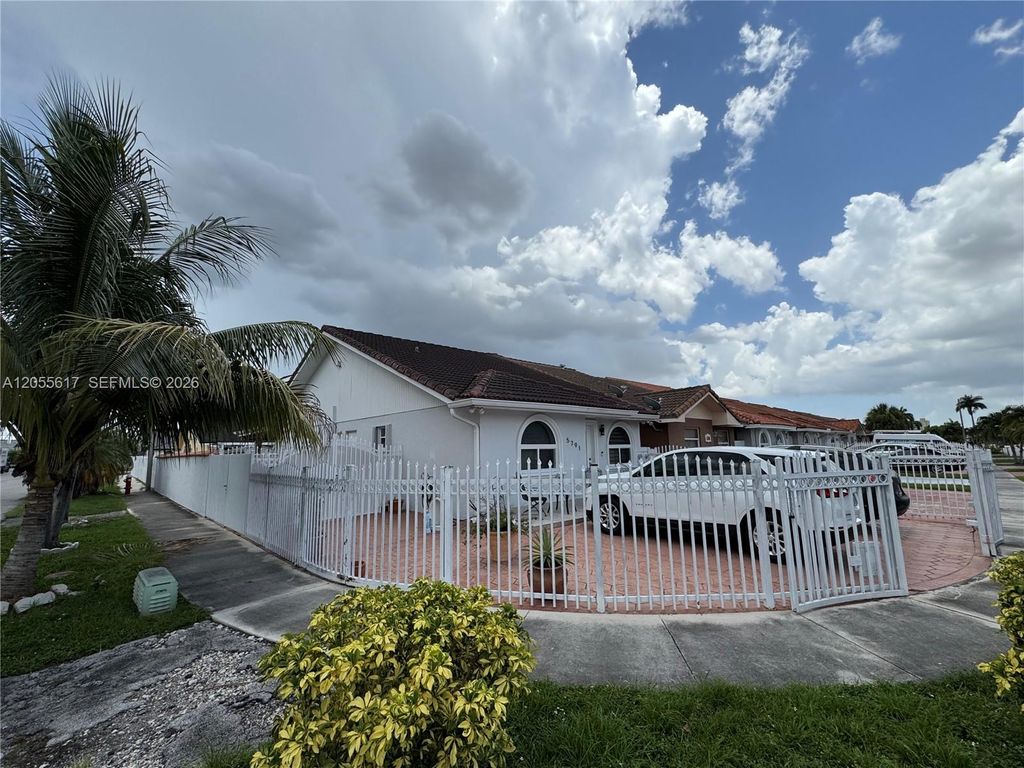 5791 W 21st Avenue, Hialeah, FL 33016