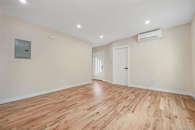 22011 139th Avenue, Springfield Gardens, NY 11413