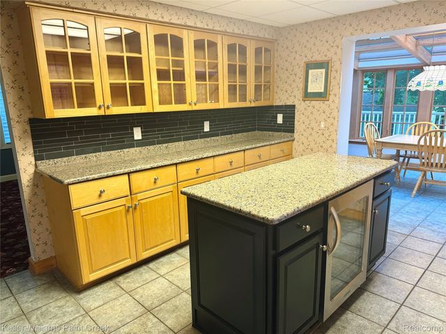 1405 Wellesley Drive, Mt. Clemens, MI 48043