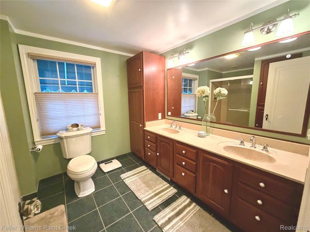 1405 Wellesley Drive, Mt. Clemens, MI 48043