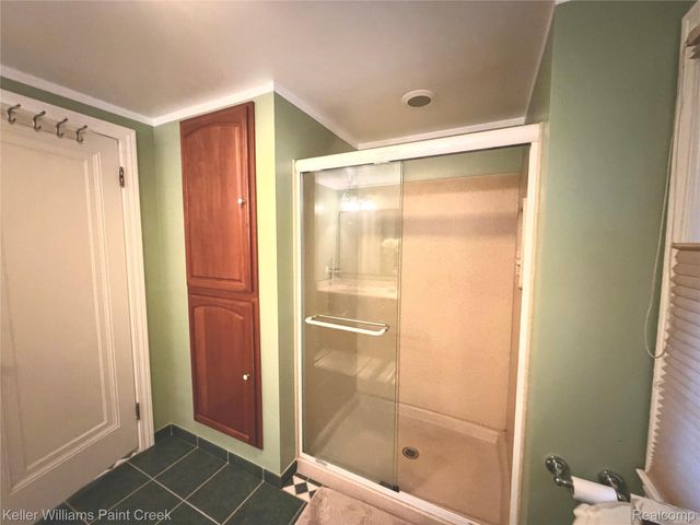 1405 Wellesley Drive, Mt. Clemens, MI 48043