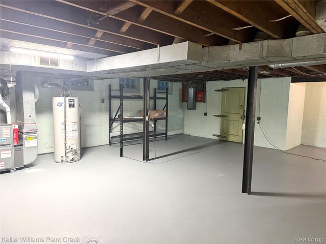1405 Wellesley Drive, Mt. Clemens, MI 48043