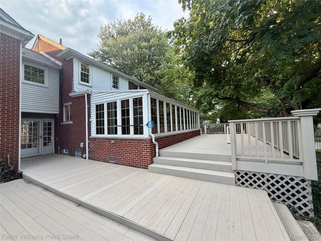 1405 Wellesley Drive, Mt. Clemens, MI 48043