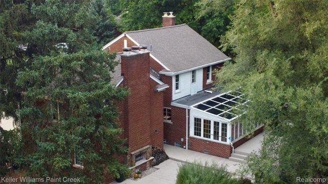 1405 Wellesley Drive, Mt. Clemens, MI 48043