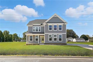 300 Riverview RD, Chesapeake, VA 23322