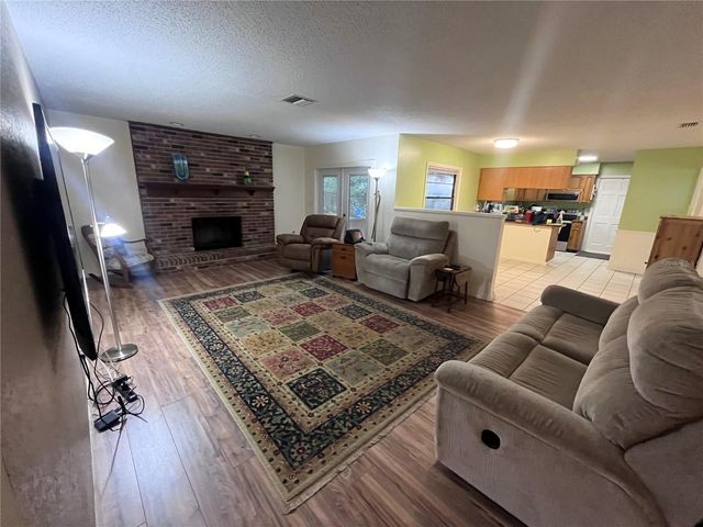 2117 YORKSHIRE DRIVE, Deland, FL 32724