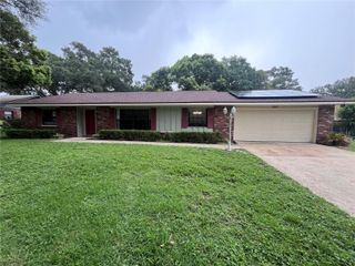 2117 YORKSHIRE DRIVE, Deland, FL 32724