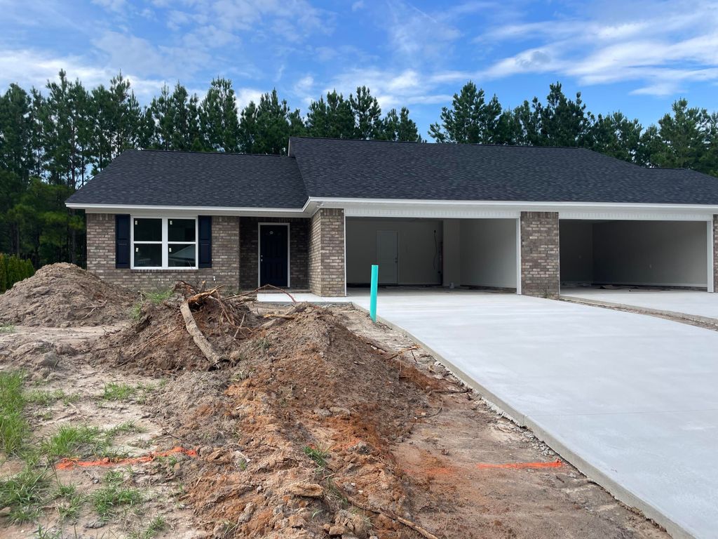 50 Lexington Court, Sumter, SC 29154