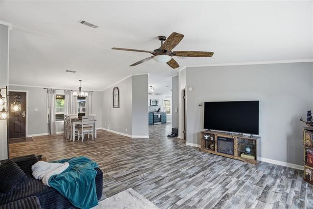 1656 Daigle Road, Sulphur, LA 70663