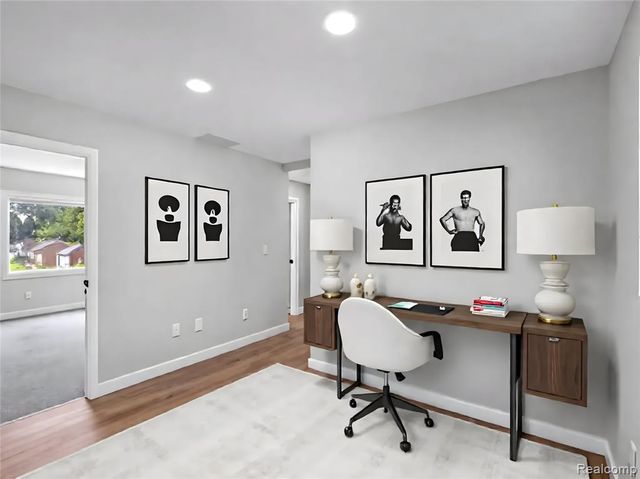 13501 Mettetal Street, Detroit, MI 48227