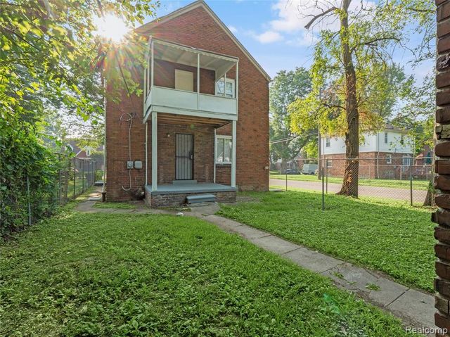 13501 Mettetal Street, Detroit, MI 48227