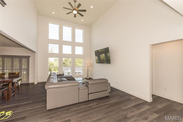 1041 Kennedy Lane, Manchester, MO 63011