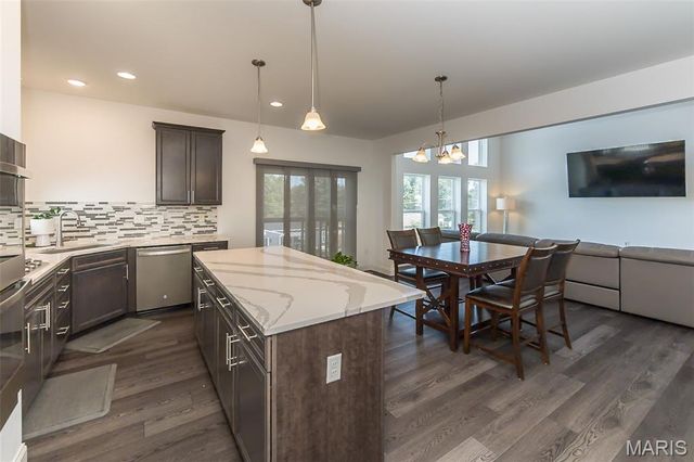 1041 Kennedy Lane, Manchester, MO 63011