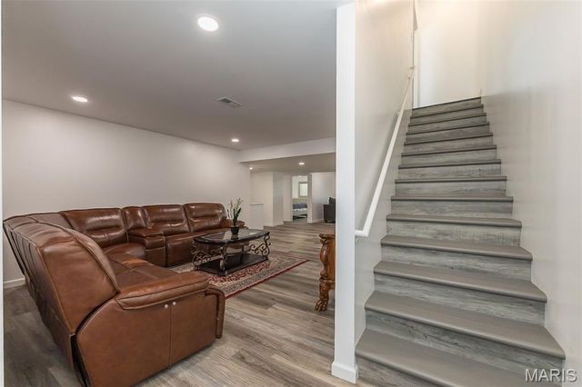 1041 Kennedy Lane, Manchester, MO 63011