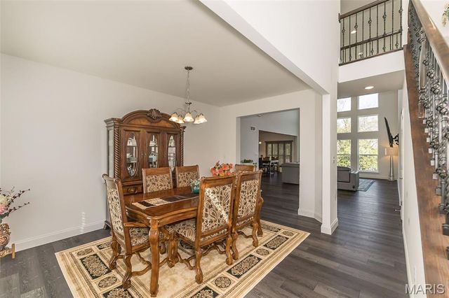 1041 Kennedy Lane, Manchester, MO 63011