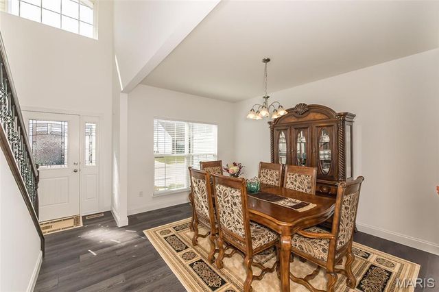 1041 Kennedy Lane, Manchester, MO 63011