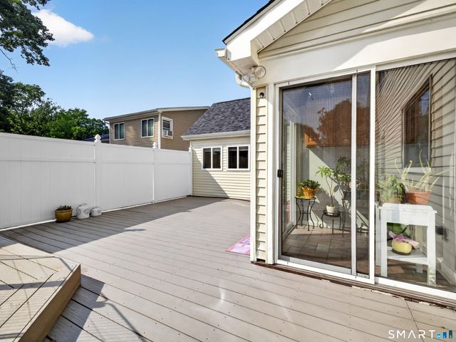 370 Calf Pen Lane, Milford, CT 06460