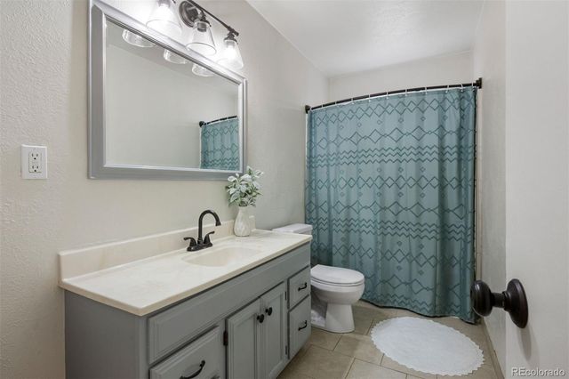 162 Pike Street, Golden, CO 80401