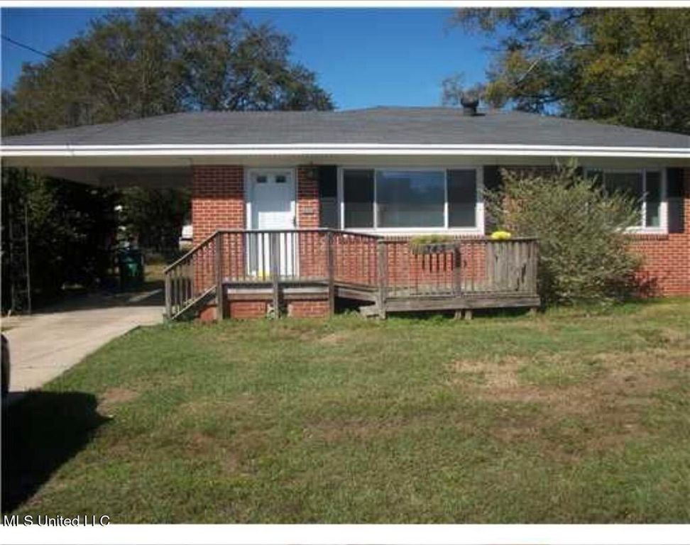 343 Saint Mary Boulevard, Biloxi, MS 39531