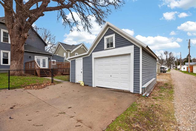 501 4th Street, Traer, IA 50675