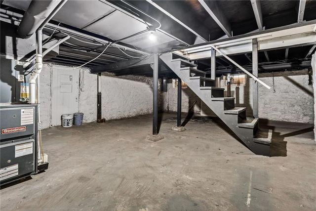 1511 E 59th Street, Kansas City, MO 64110