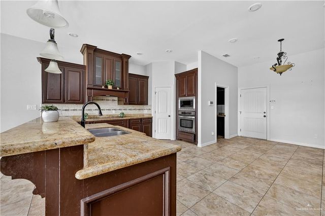 1208 E 28th Street, Mission, TX 78574