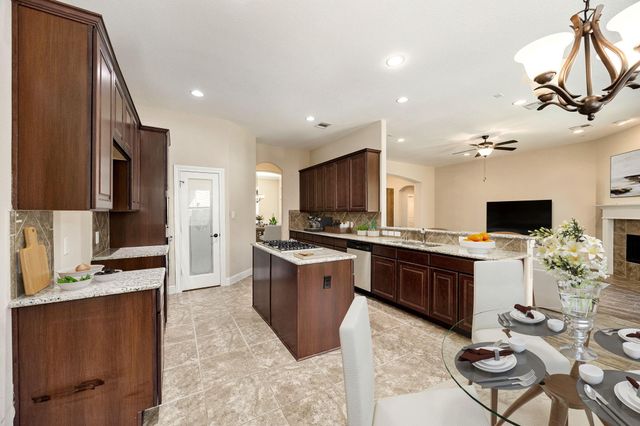 42 Brookefield Circle, Magnolia, TX 77355