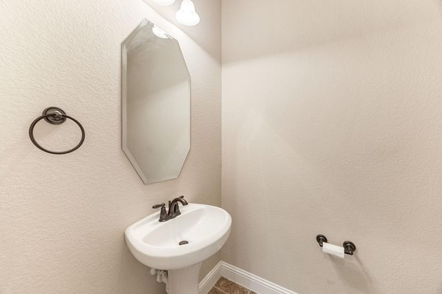 42 Brookefield Circle, Magnolia, TX 77355