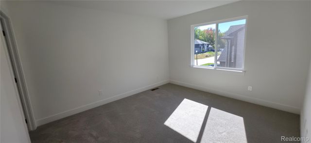 50385 Arcadia Drive, Macomb Township, MI 48042