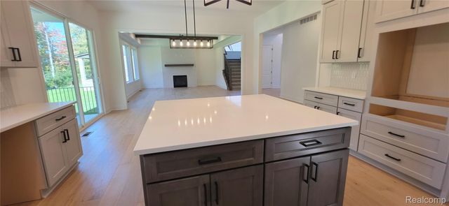 50385 Arcadia Drive, Macomb Township, MI 48042