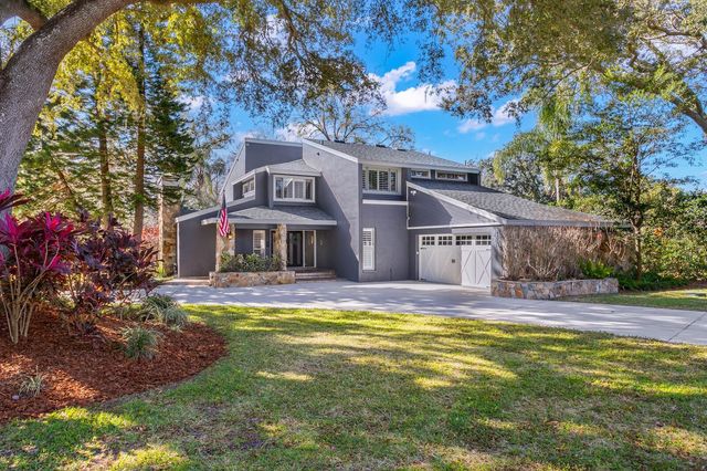 10402 OAKBROOK DRIVE, Tampa, FL 33618