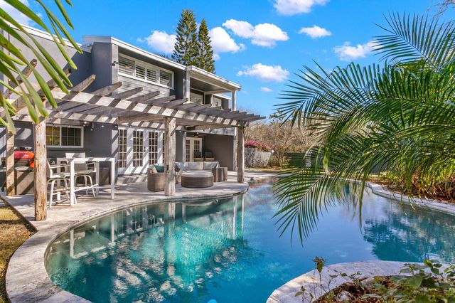 10402 OAKBROOK DRIVE, Tampa, FL 33618